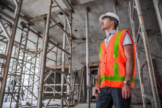 on site construction worker scaled